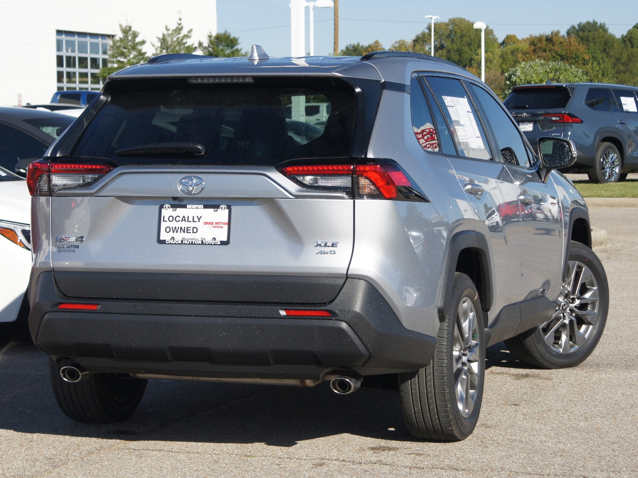 2025 Toyota RAV4 XLE Premium