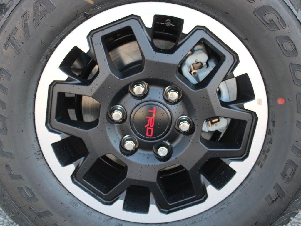 2025 Toyota Tacoma TRD Off-Road