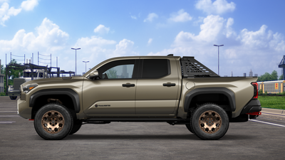 2026 Toyota Tacoma i-FORCE MAX Tacoma Trailhunter