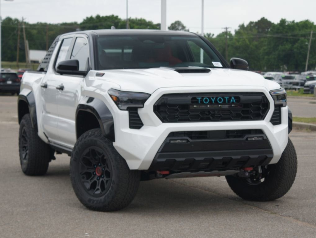 2026 Toyota Tacoma i-FORCE MAX Tacoma TRD Pro
