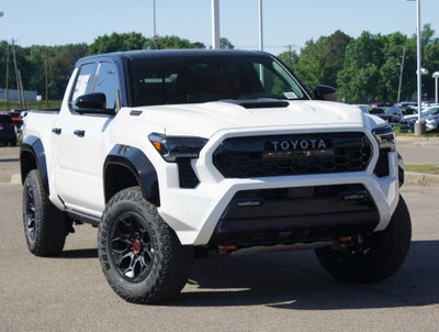 2026 Toyota Tacoma i-FORCE MAX Tacoma TRD Pro