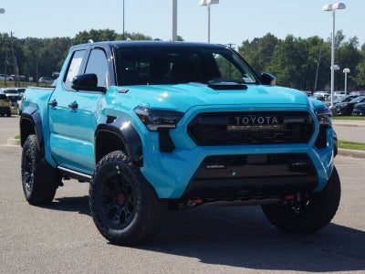 2026 Toyota Tacoma i-FORCE MAX Tacoma TRD Pro