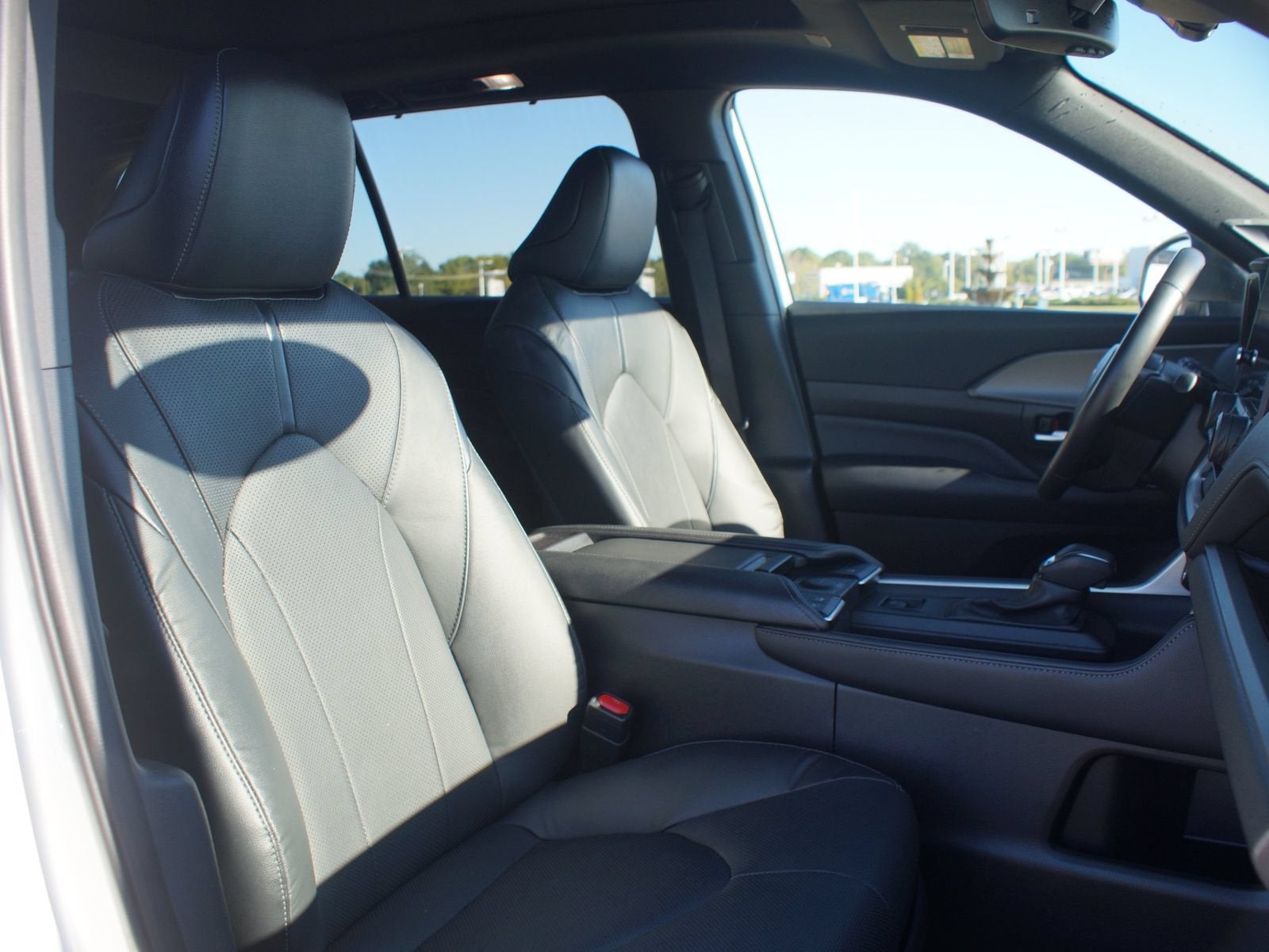 2025 Toyota Grand Highlander Hybrid Nightshade