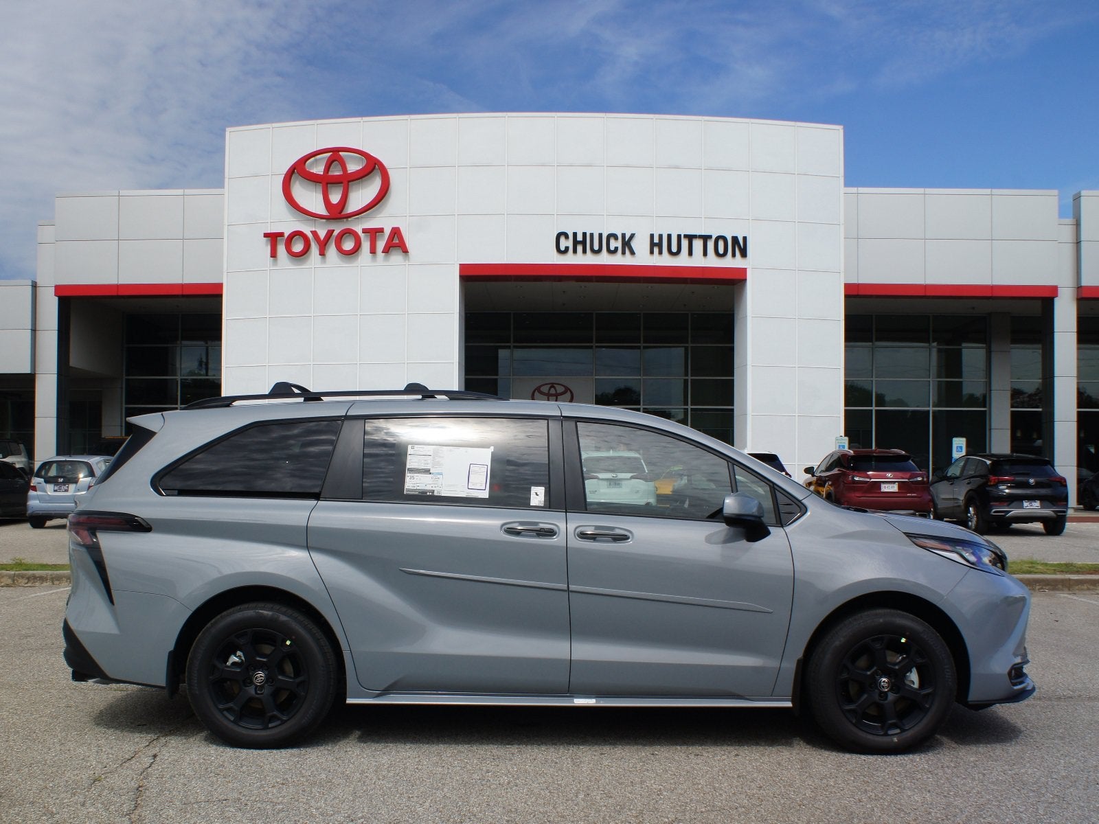 2026 Toyota Sienna Woodland Edition
