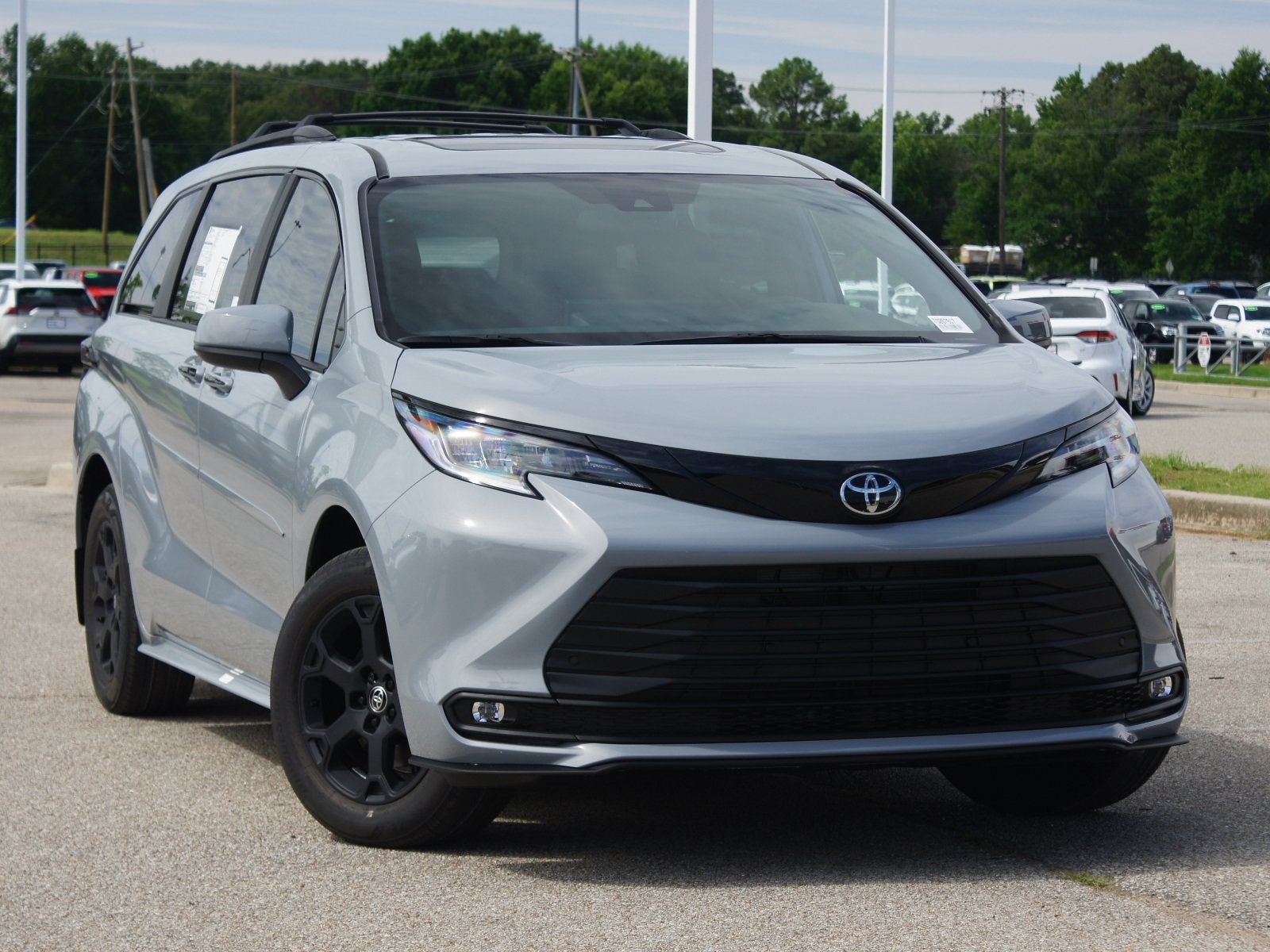 2026 Toyota Sienna Woodland Edition