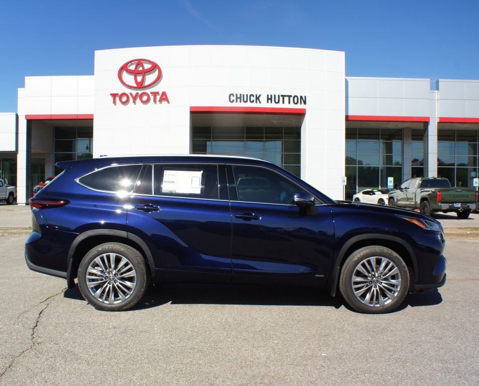 2026 Toyota Highlander Hybrid Platinum