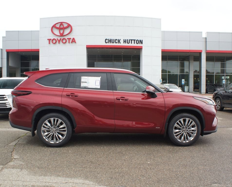 2026 Toyota Highlander Hybrid Platinum