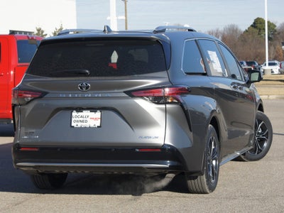 2026 Toyota Sienna Platinum