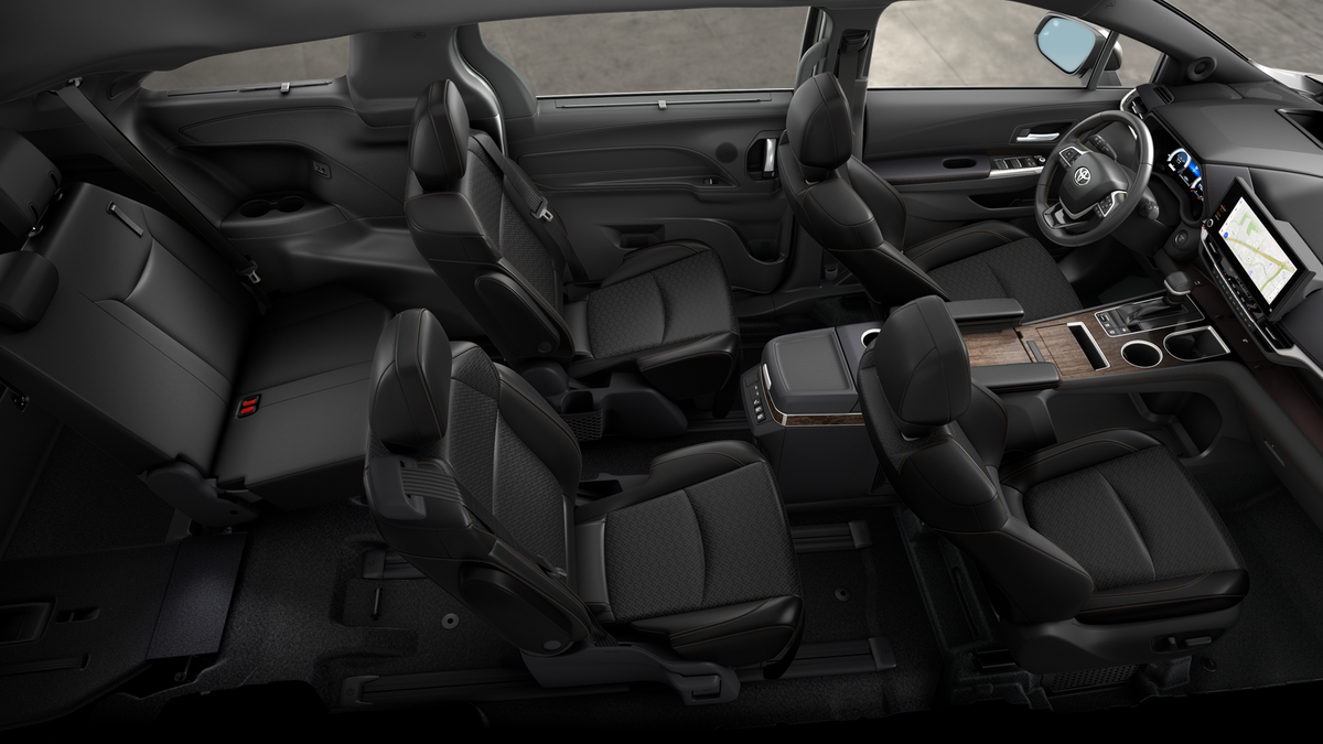 2025 Toyota Sienna Platinum