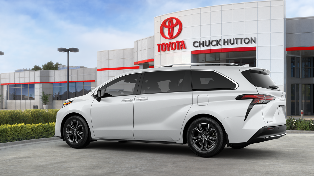 2025 Toyota Sienna Platinum