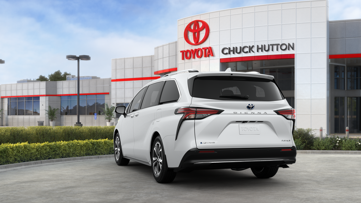 2025 Toyota Sienna Platinum