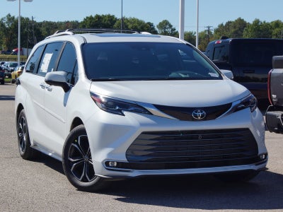 2026 Toyota Sienna Platinum