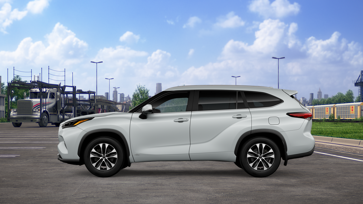 2026 Toyota Highlander Hybrid XLE