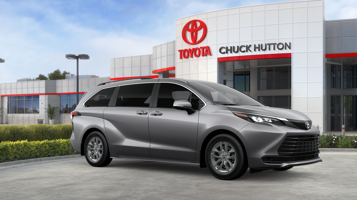 2026 Toyota Sienna LE