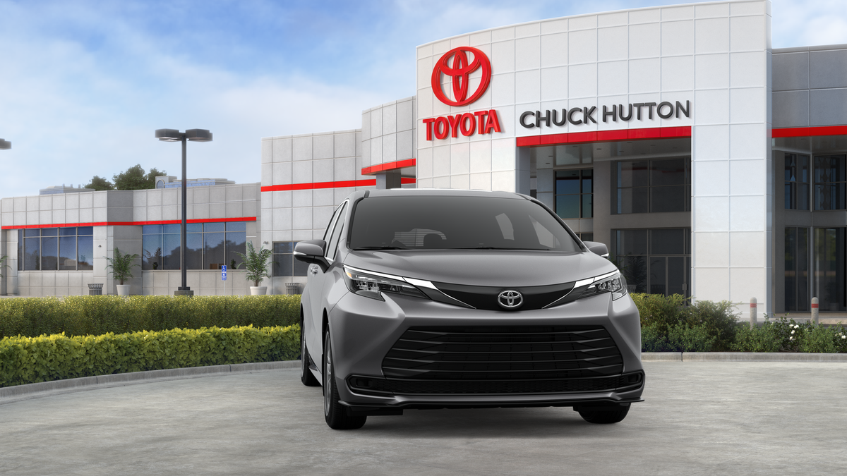 2026 Toyota Sienna LE