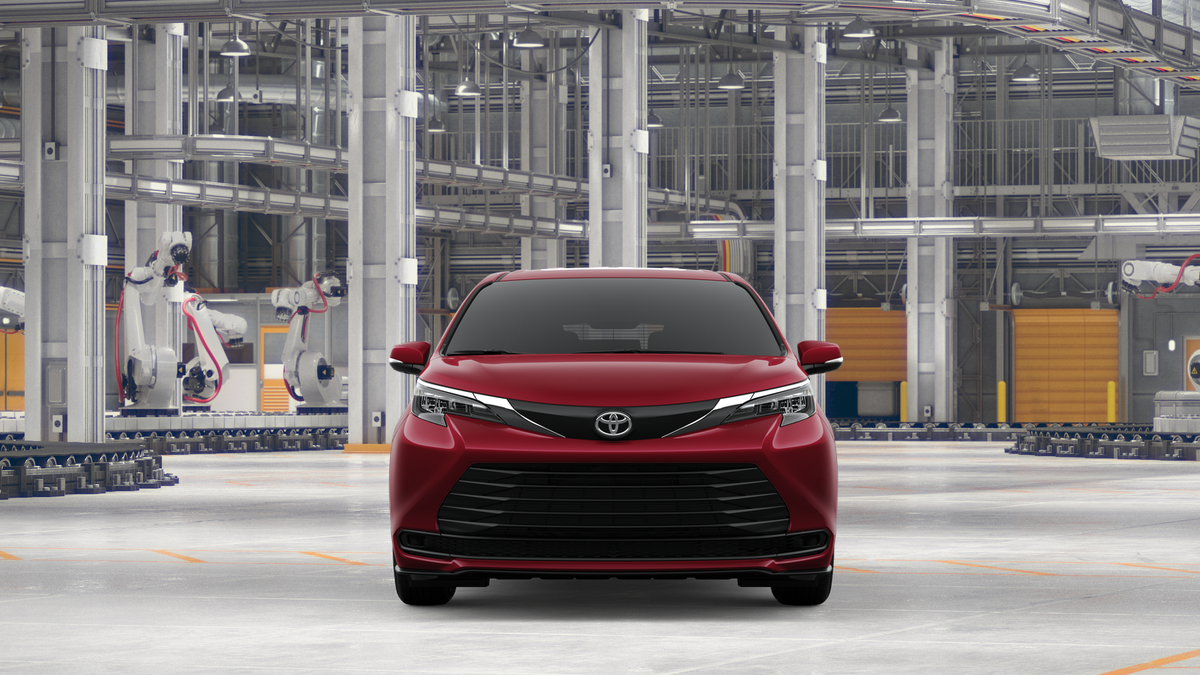 2026 Toyota Sienna LE