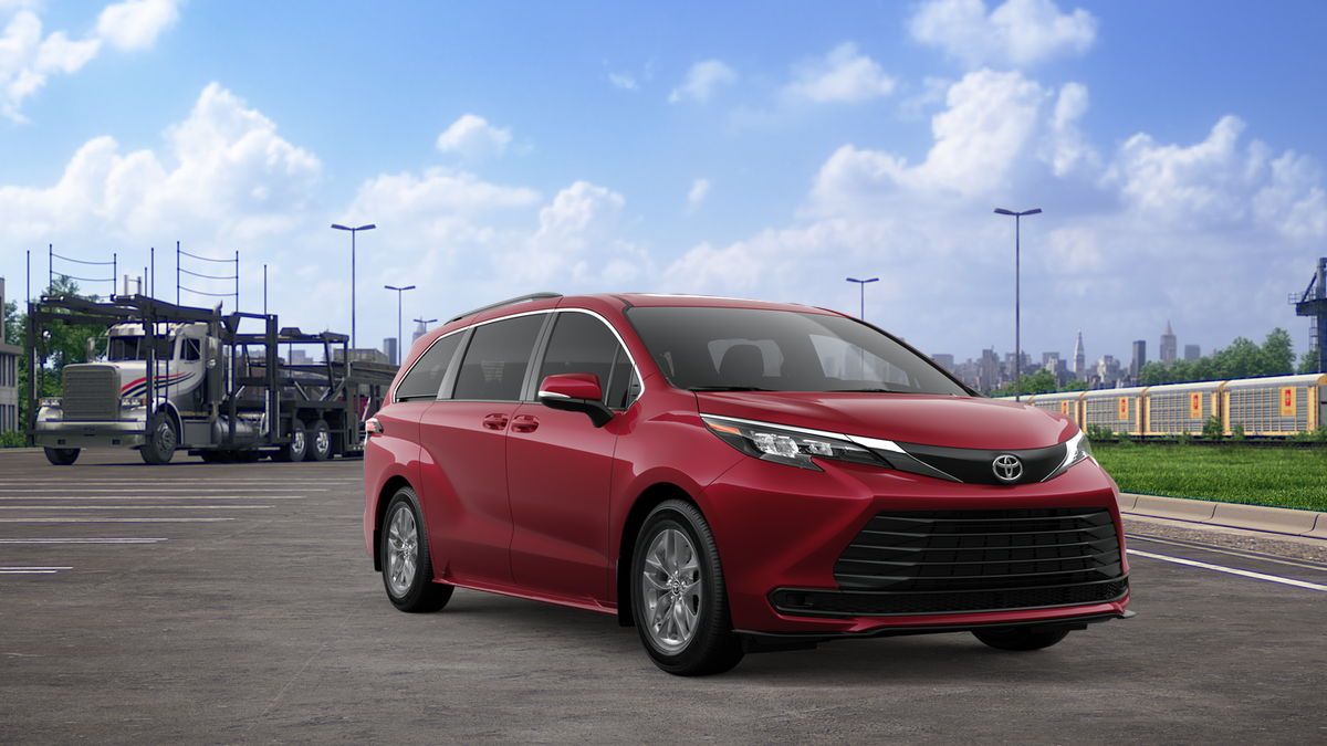 2026 Toyota Sienna LE