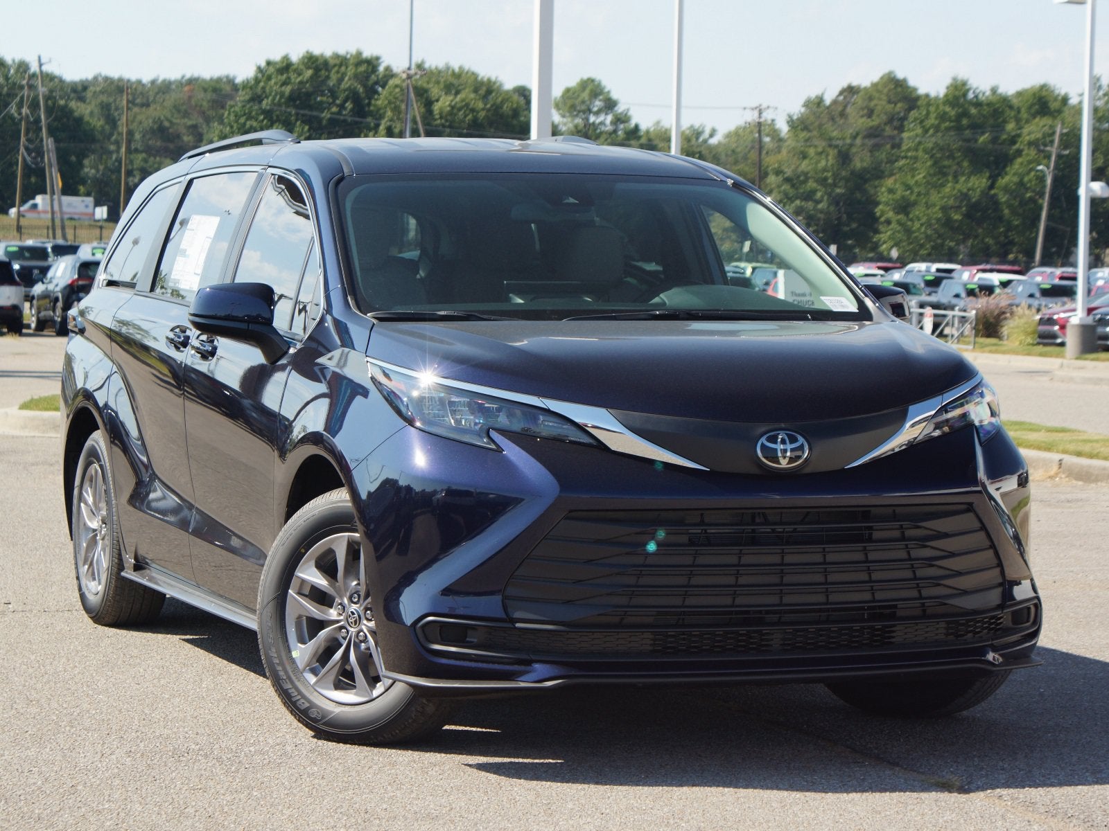 2026 Toyota Sienna LE