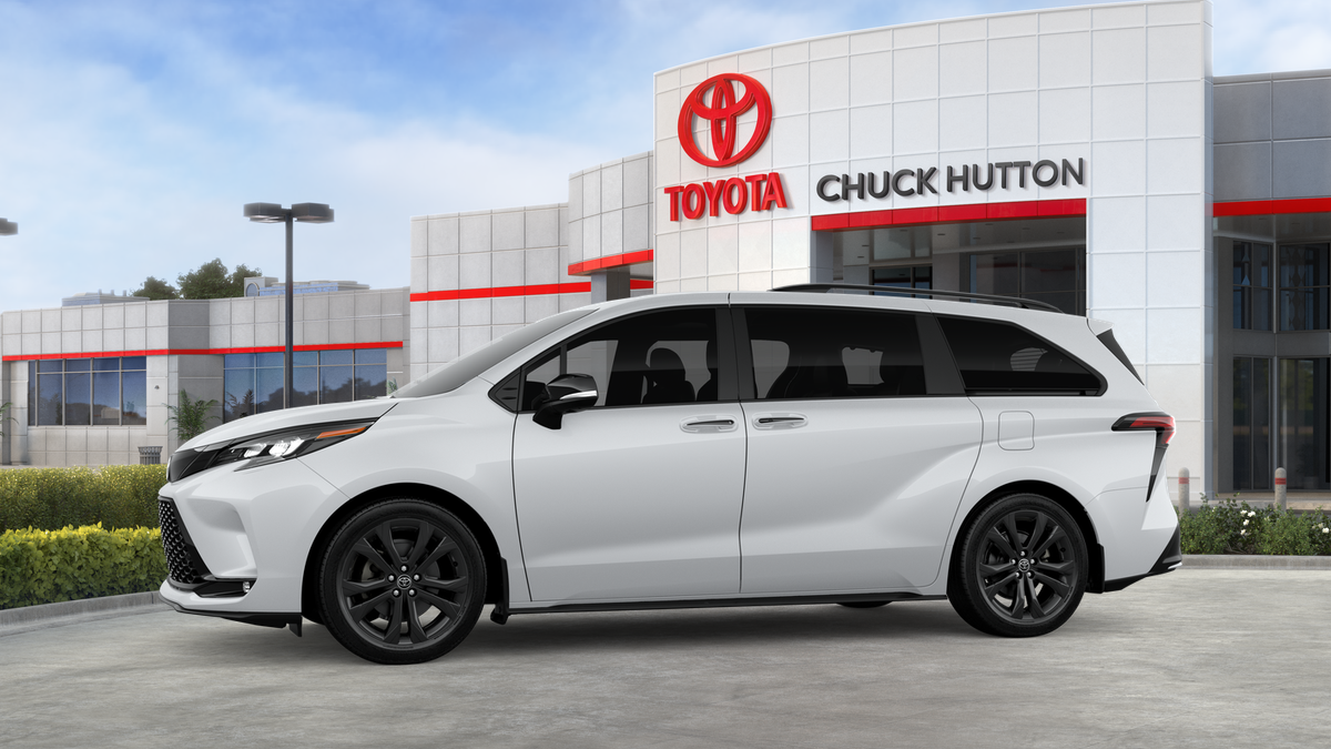 2026 Toyota Sienna XSE
