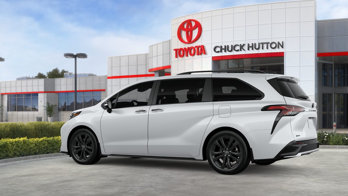 2026 Toyota Sienna XSE