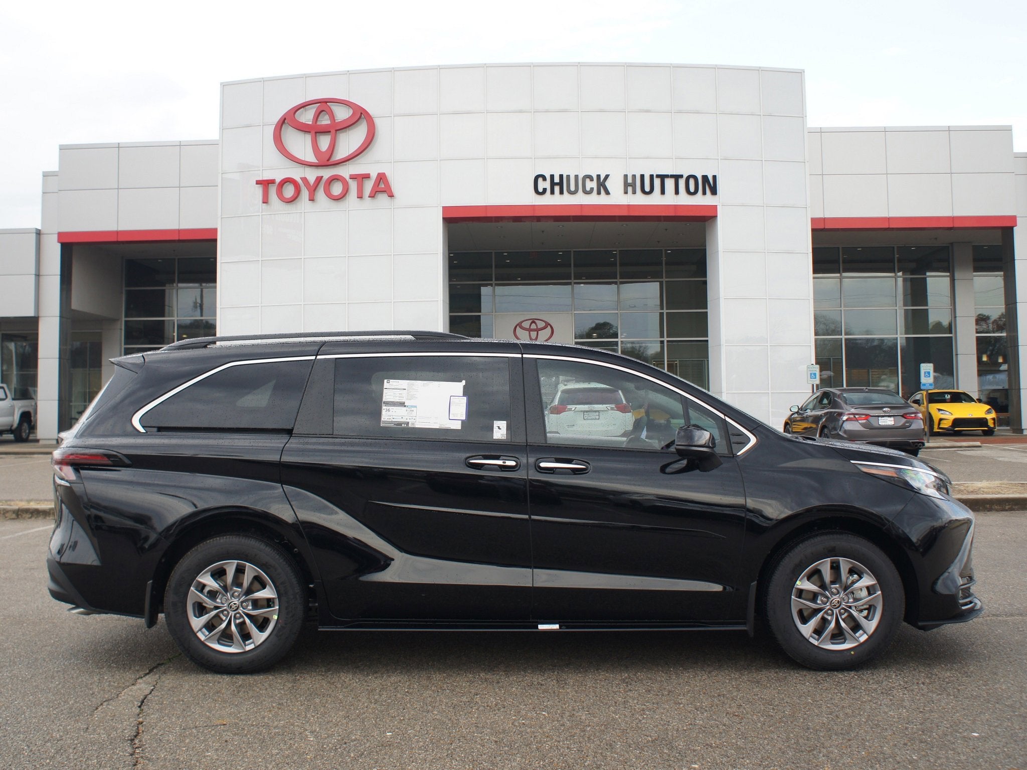 2026 Toyota Sienna XLE