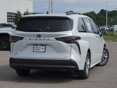 2026 Toyota Sienna XLE