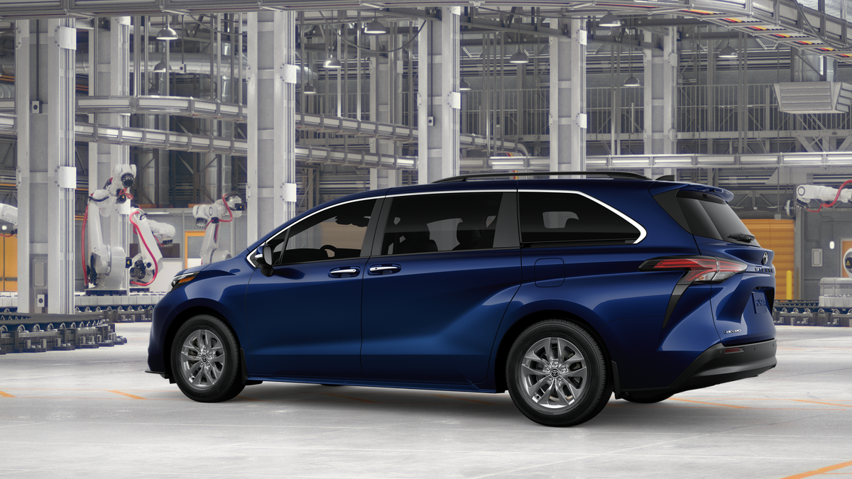 2026 Toyota Sienna XLE