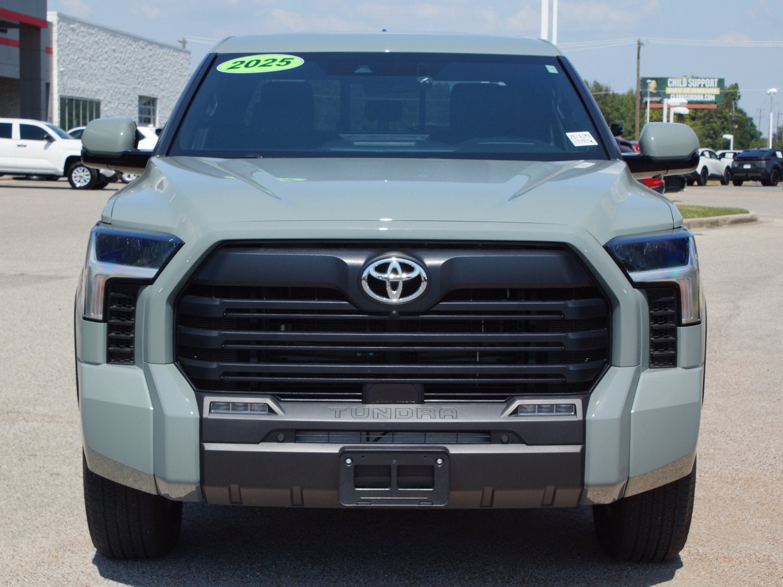 2025 Toyota Tundra SR5