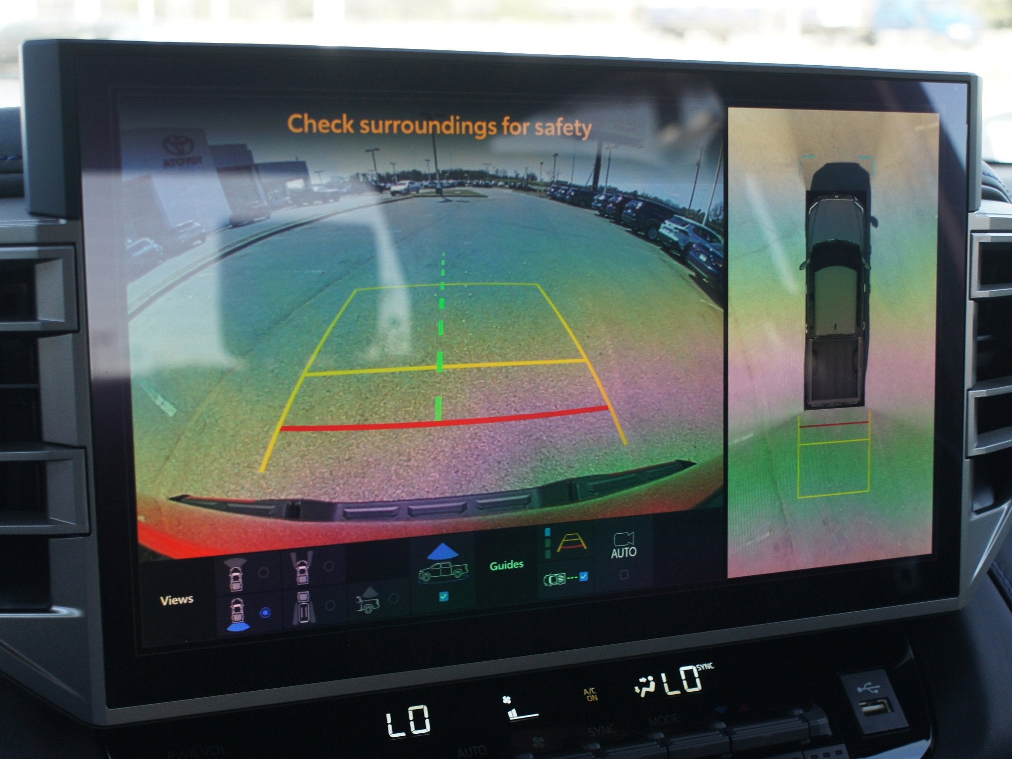 2026 Toyota Tundra i-FORCE MAX Tundra Platinum