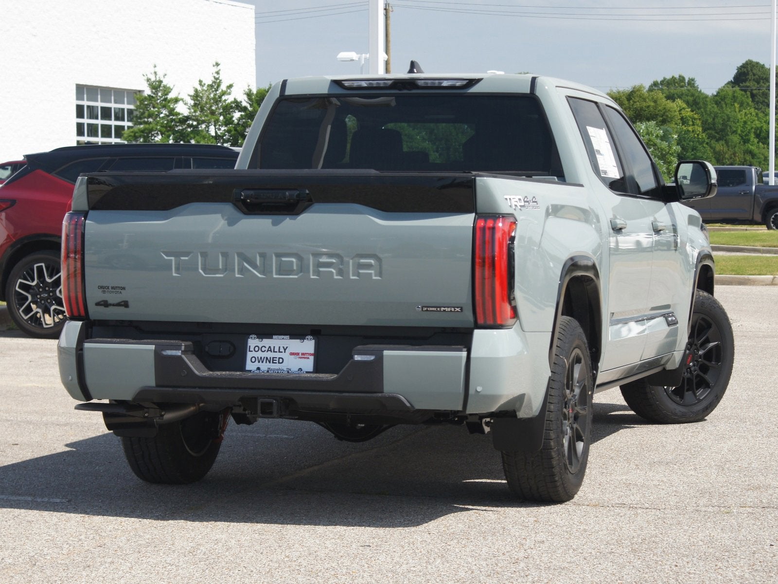 2026 Toyota Tundra i-FORCE MAX Tundra Platinum