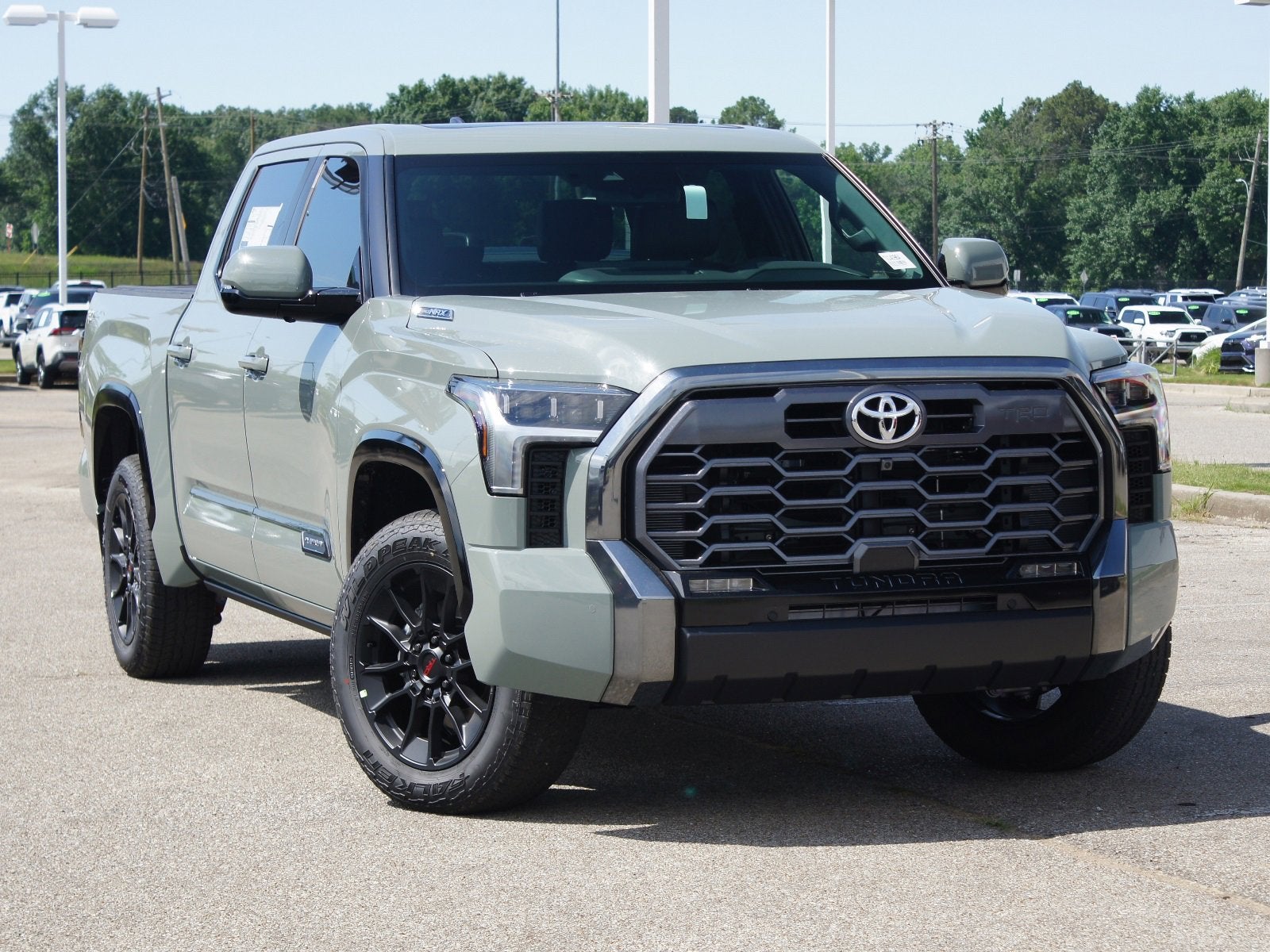 2026 Toyota Tundra i-FORCE MAX Tundra Platinum