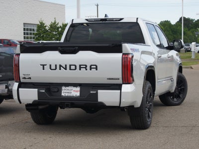 2026 Toyota Tundra i-FORCE MAX Tundra Platinum