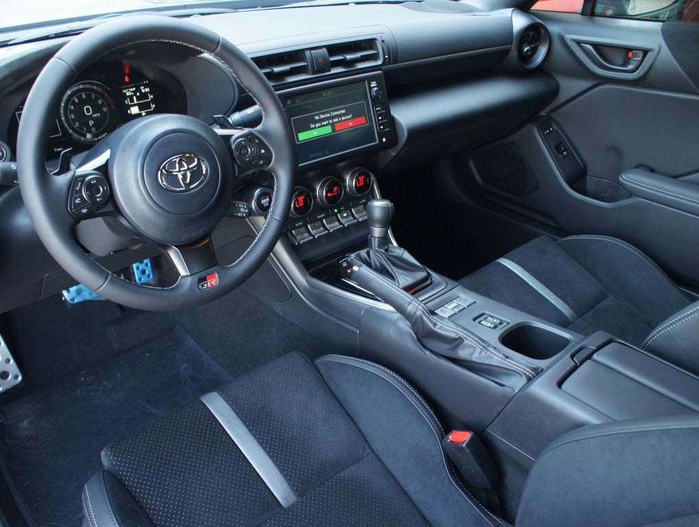 2026 Toyota GR86 Premium AT