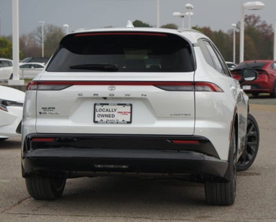 2026 Toyota Toyota Crown Signia Limited