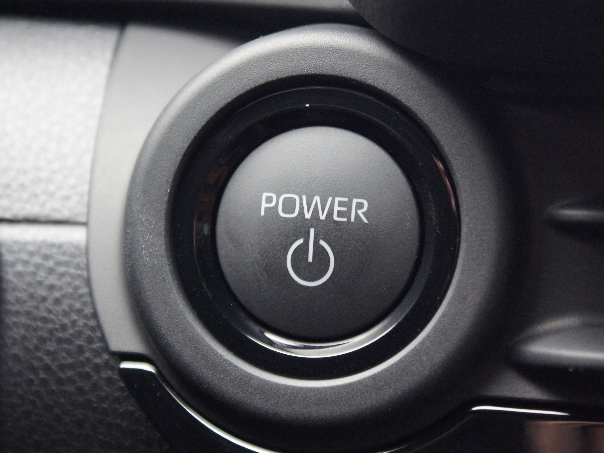 2025 Toyota Toyota Crown Signia Limited