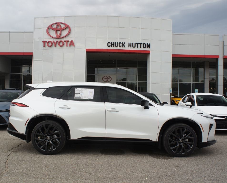 2025 Toyota Toyota Crown Signia Limited