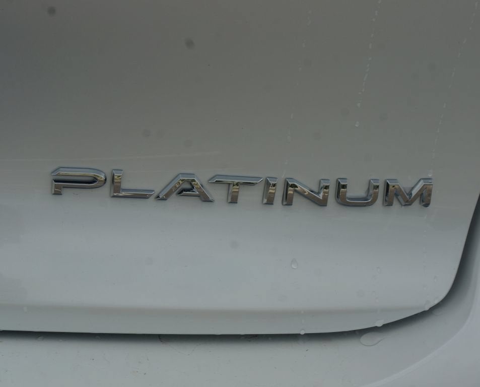 2025 Toyota Toyota Crown Platinum