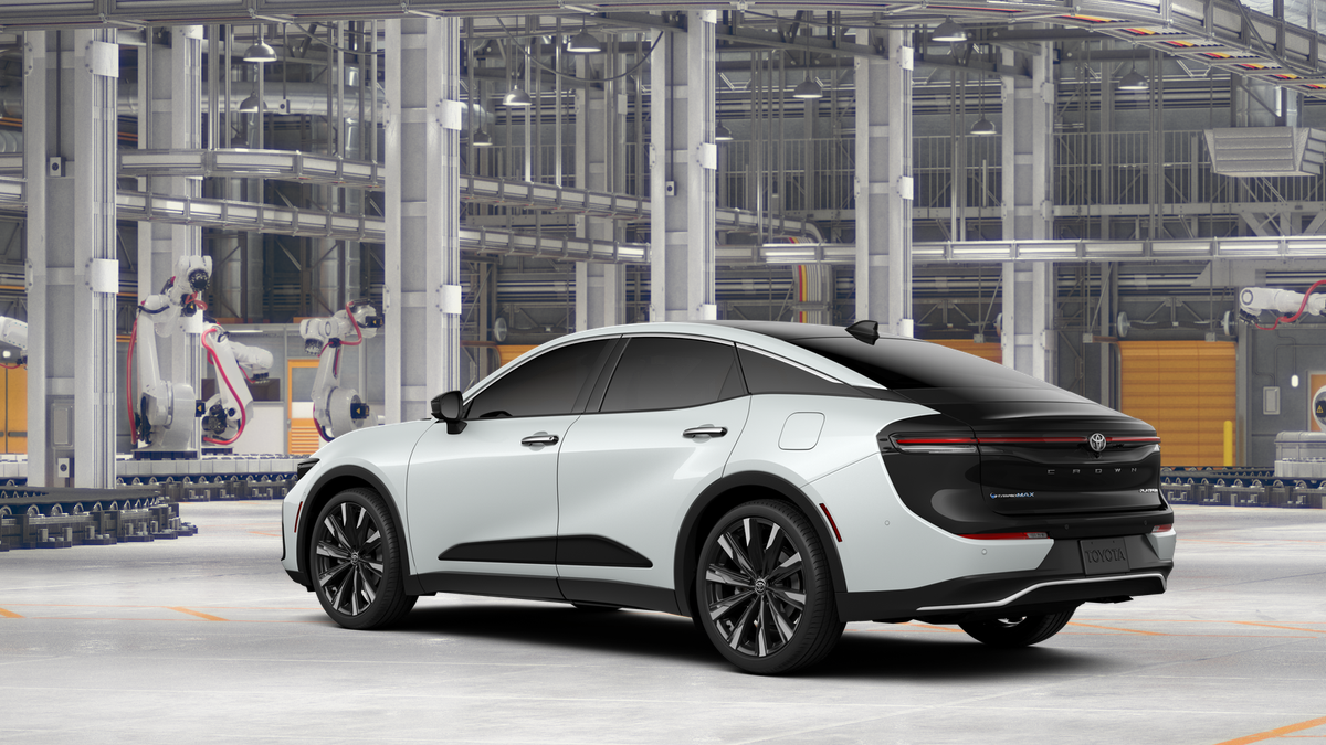 2026 Toyota Toyota Crown Platinum