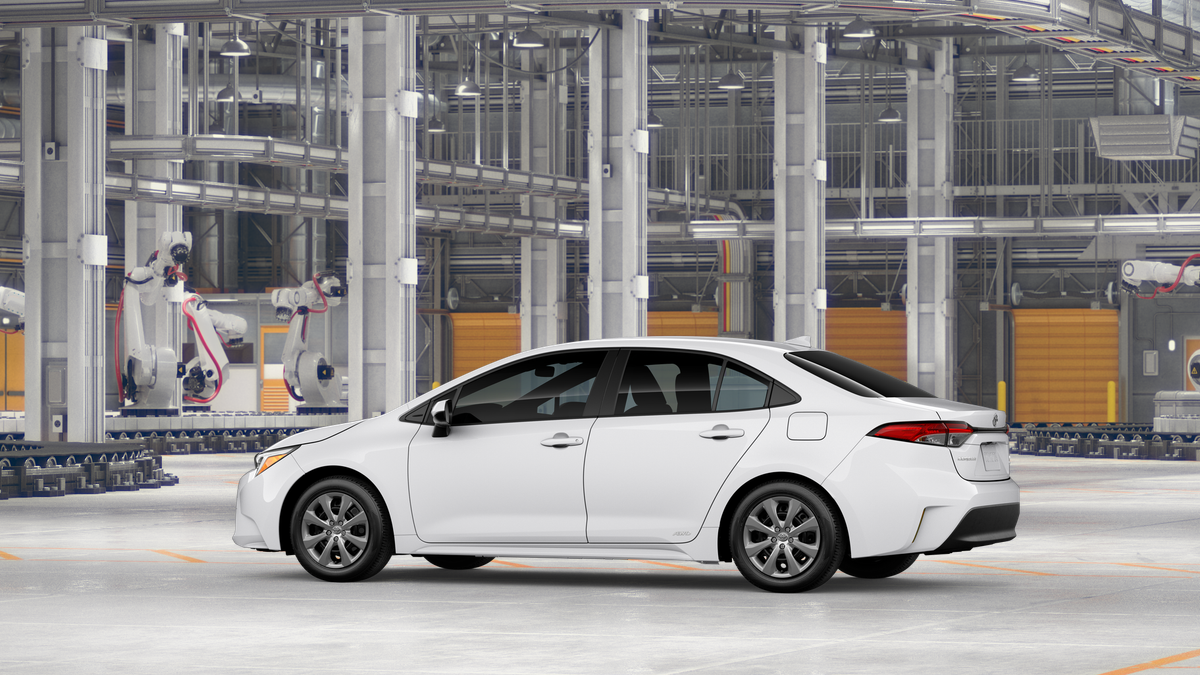 2027 Toyota Corolla Hybrid LE AWD