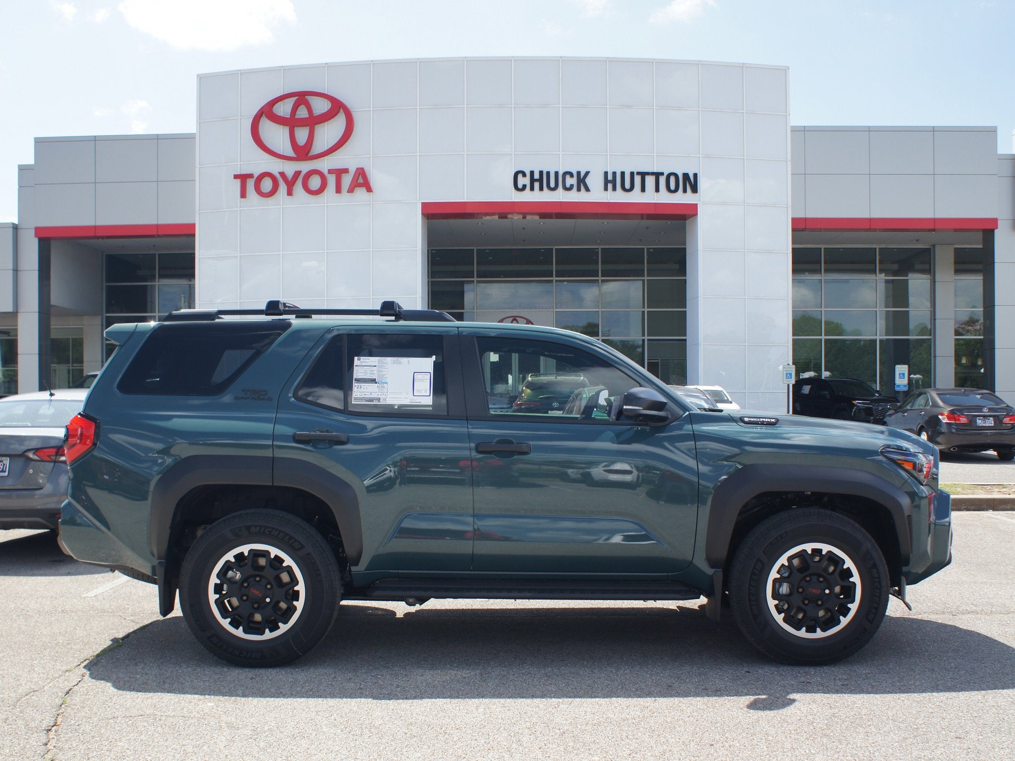 2026 Toyota 4Runner i-FORCE MAX 4Runner TRD Off-Road Premium
