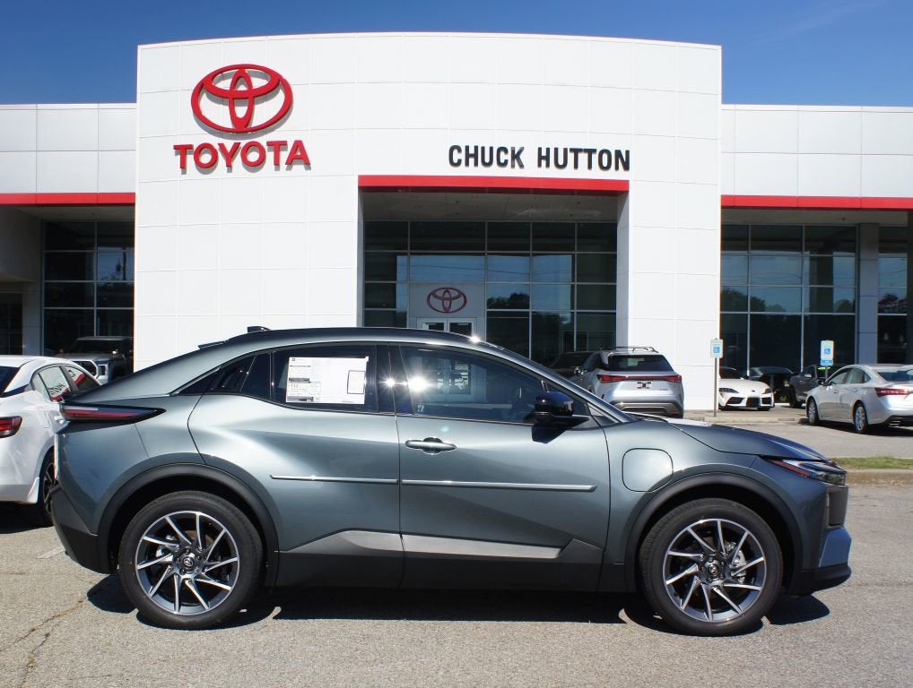 2026 Toyota C-HR XSE