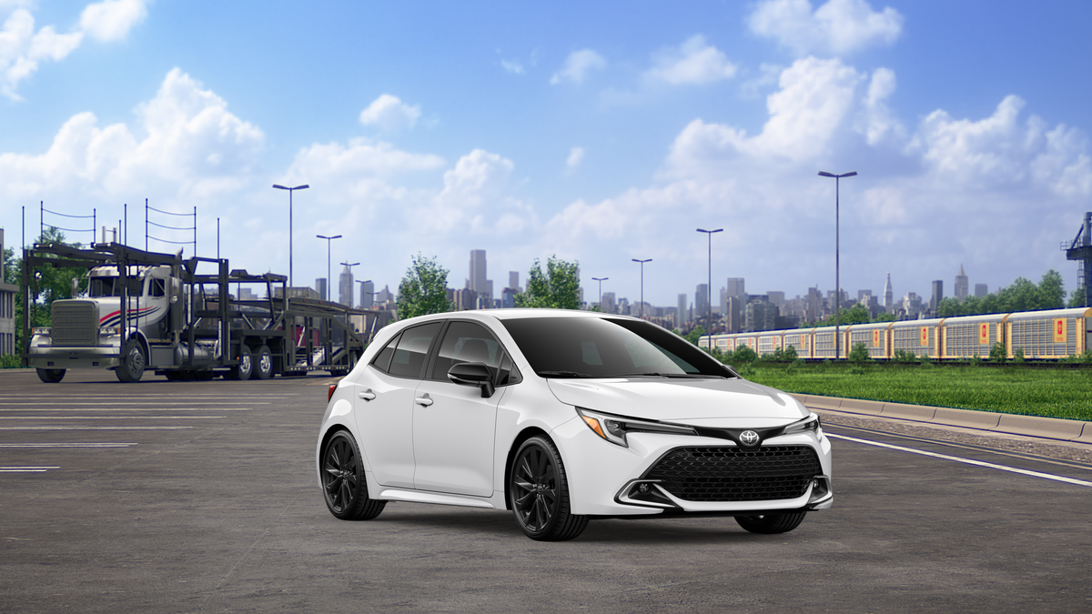 2026 Toyota Corolla Hatchback XSE