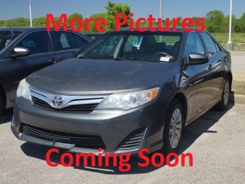 2012 toyota camry le maintenance required light
