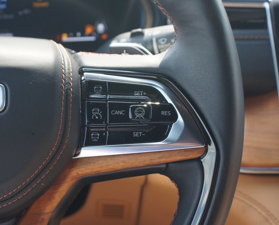 2023 Jeep Grand Cherokee L Summit Reserve