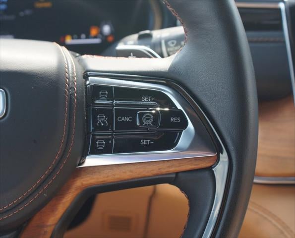 2023 Jeep Grand Cherokee L Summit Reserve