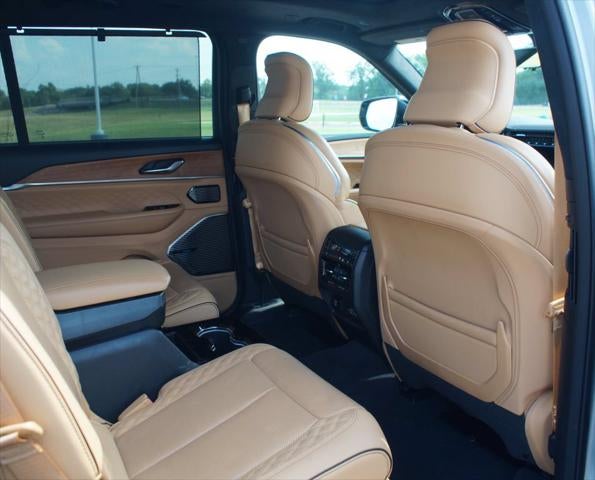 2023 Jeep Grand Cherokee L Summit Reserve