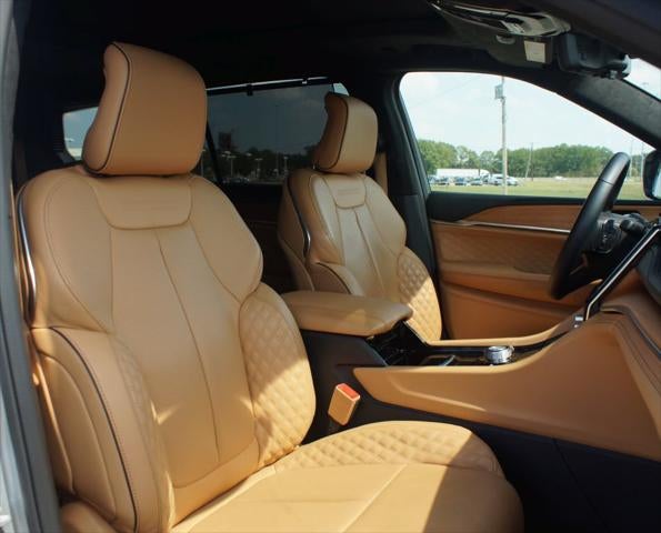 2023 Jeep Grand Cherokee L Summit Reserve