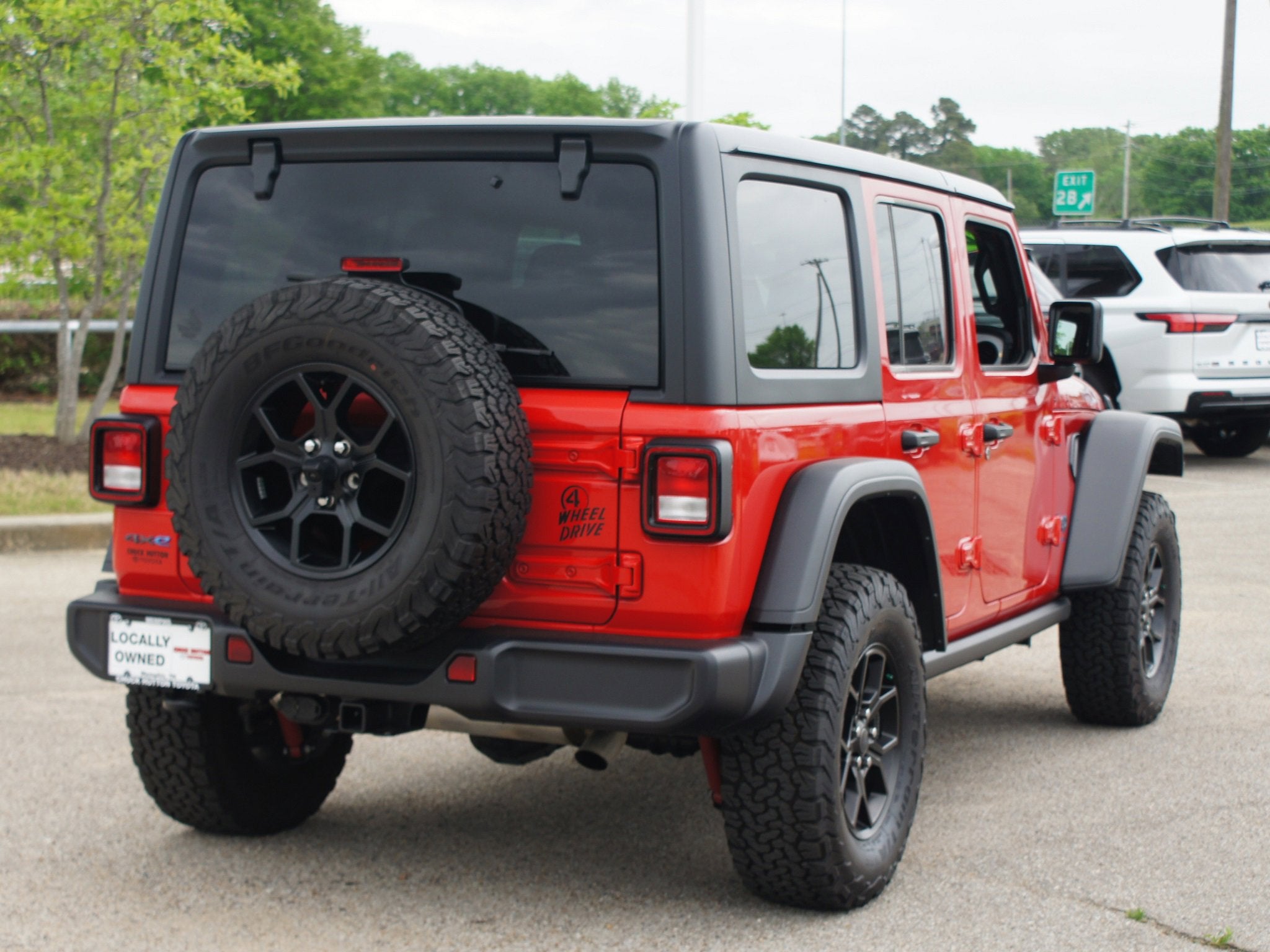 2025 Jeep Wrangler 4xe Willys