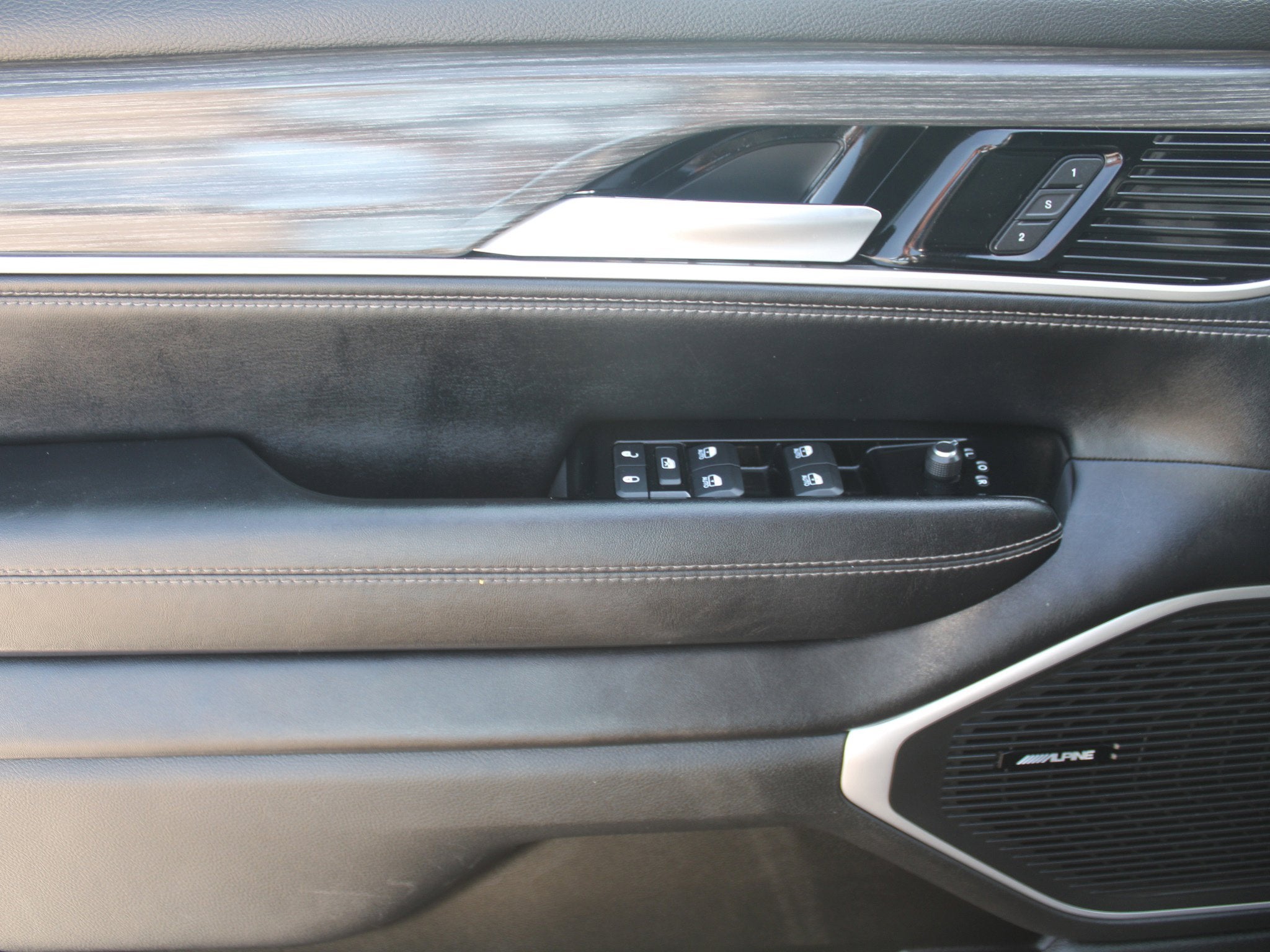 2023 Jeep Wagoneer L Series III