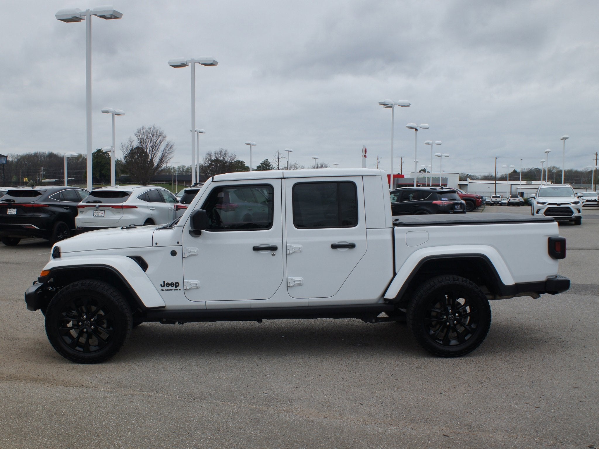 2025 Jeep Gladiator Nighthawk